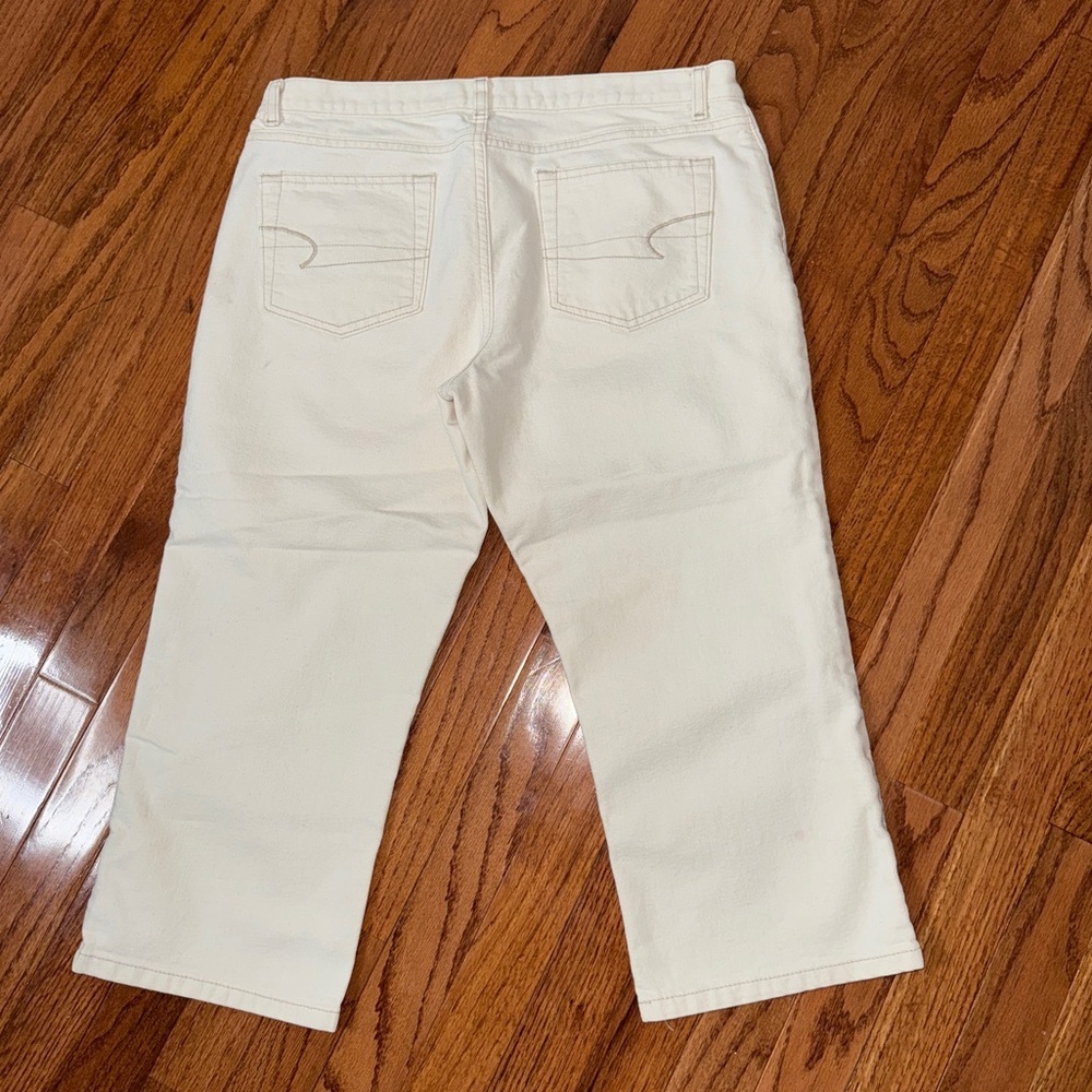 American Eagle Outfitters Vintage Y2K Ivory Crop Jeans Size 10 - Picture 2 of 4